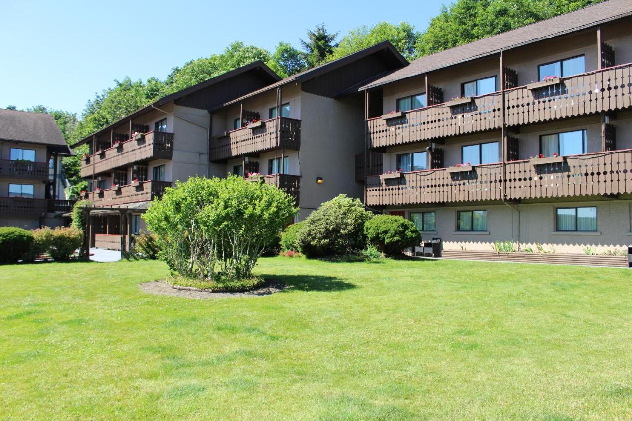 Ramada By Wyndham Campbell River Exterior foto