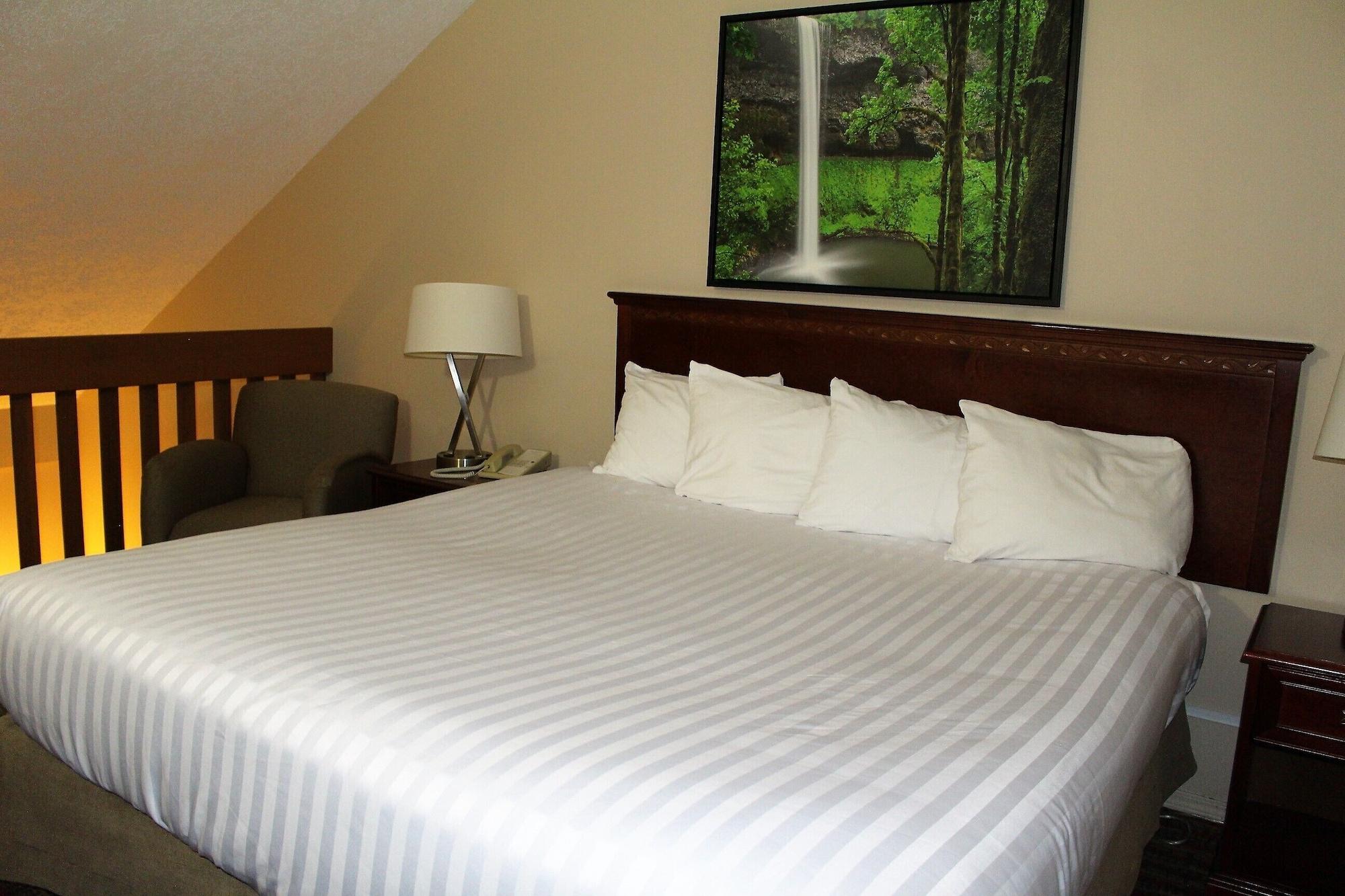 Ramada By Wyndham Campbell River Exterior foto
